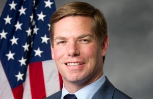 Еще один конгрессмен-демократ подал иск против Трампа из-за беспорядков в Капитолии 6 января