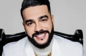 Видео, как Тимати рассекает волны в океане, всколыхнуло Сеть: «А акула не придет в гости?»