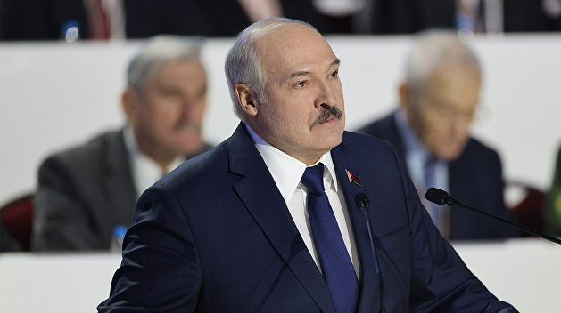Лукашенко подписал закон об ограничении связи 
