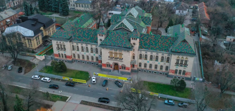 ''Большая стройка'': Полтавский краеведческий музей отреставрируют до конца 2022 года