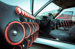 Автозвук: как выбрать акустику для автомобиля