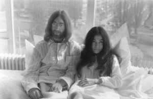 Йоко Оно — 89! Что нужно знать о художнице и вдове Джона Леннона