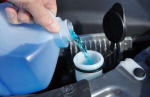 Как правильно заливается антифриз