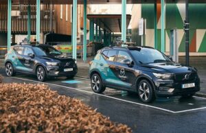 Volvo тестирует технологию беспроводной зарядки