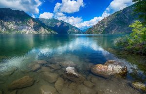 Озеро Сары-Челек: жемчужина Кыргызстана