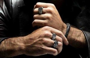 Как выбрать украшения для мужчин: советы и рекомендации