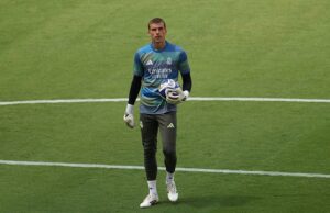 Известный испанский гранд намерен подписать украинского голкипера